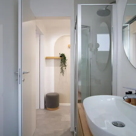 Apartment Yr - Niguarda - Dergano